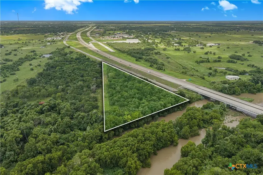 Nw Zac Lentz Pkwy, Victoria