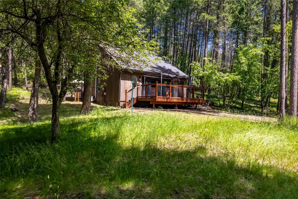 2282 Cedar Lane, Whitefish