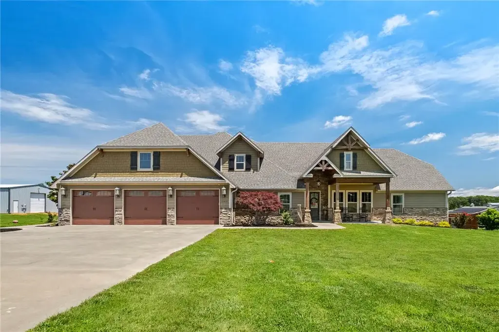 15468 Vaughn Road, Decatur