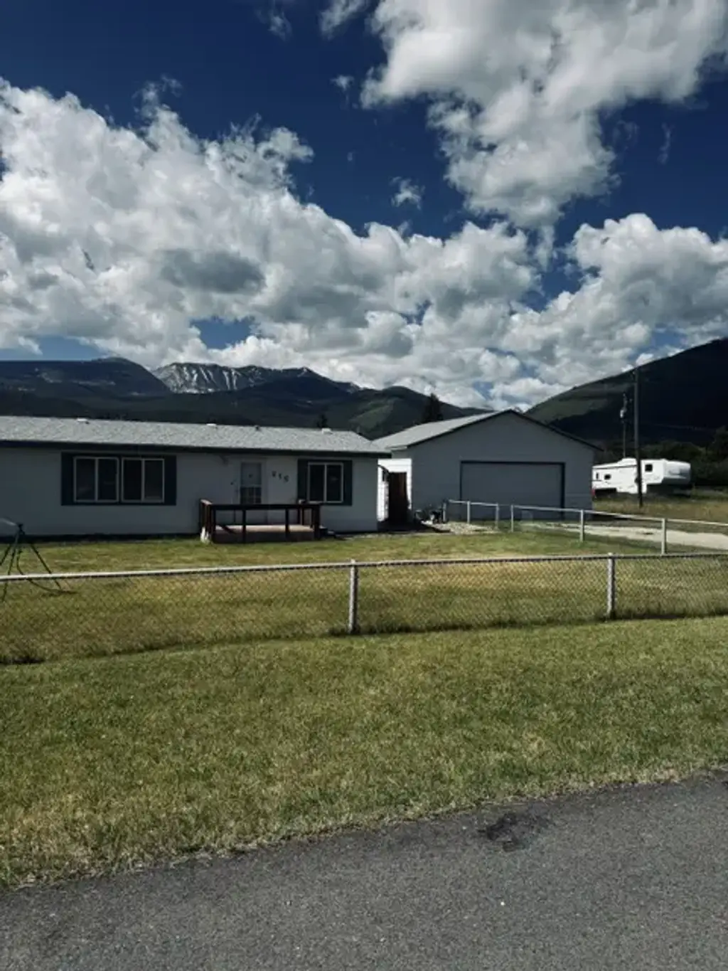 215 Rumsey Street, Anaconda