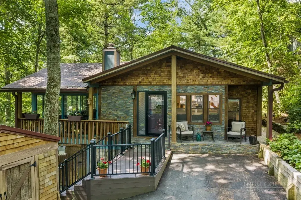 180 Longview Road, Newland