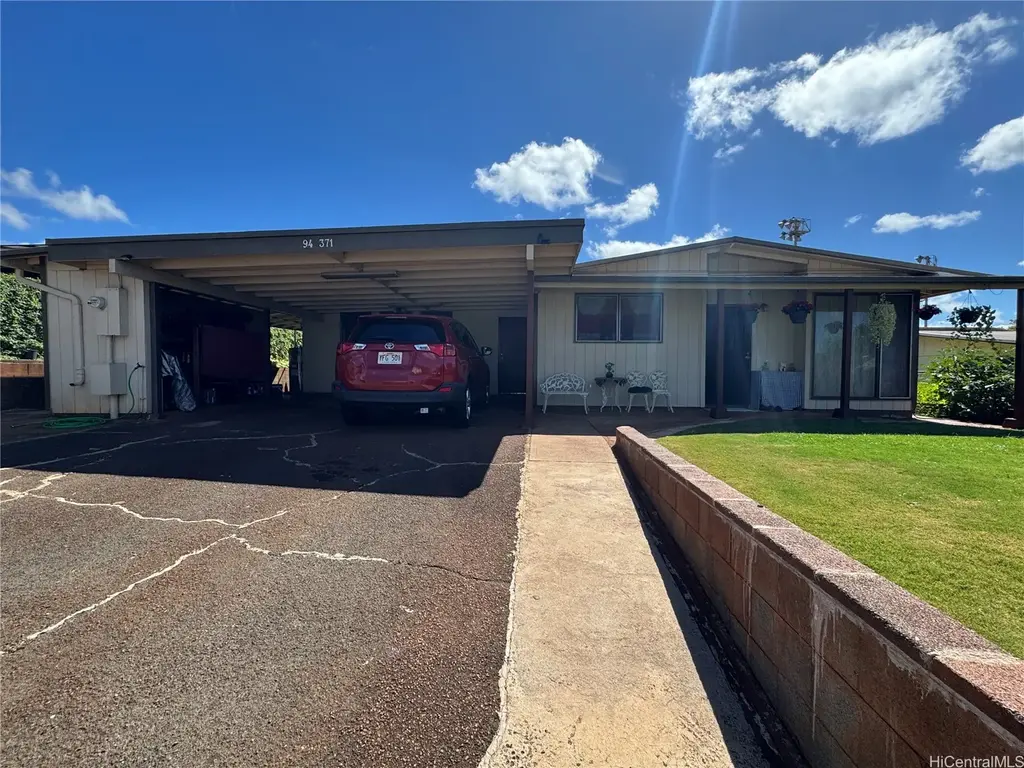 94-371 Hene Street, Waipahu