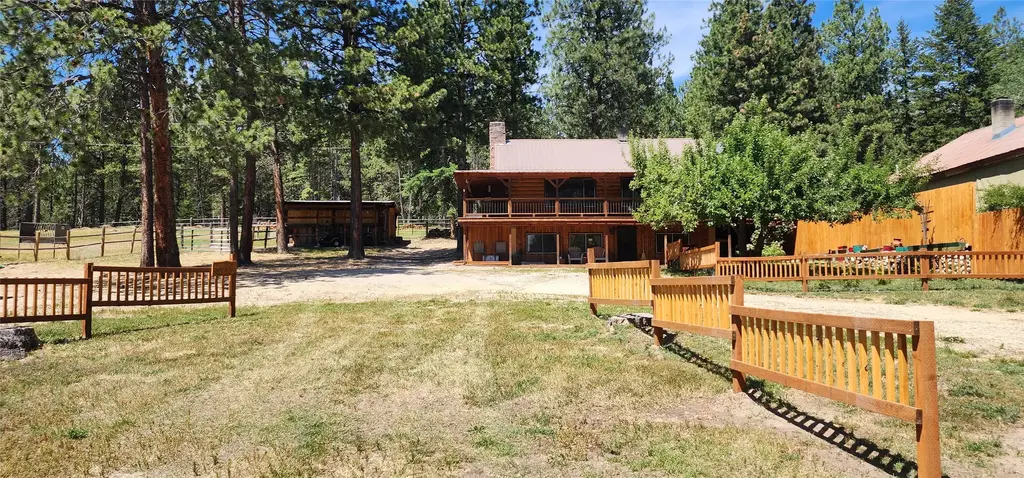 456 Blue Jay Lane, Hamilton