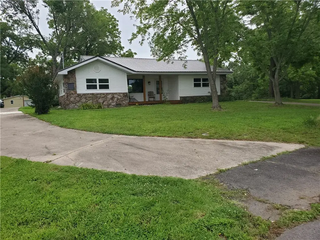 3039 Zack Ridge Road, Marshall