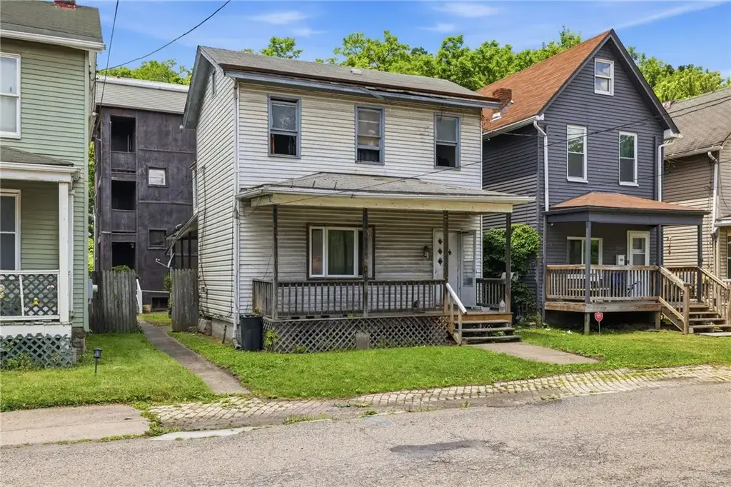 335 Larimer Avenue , Turtle Creek