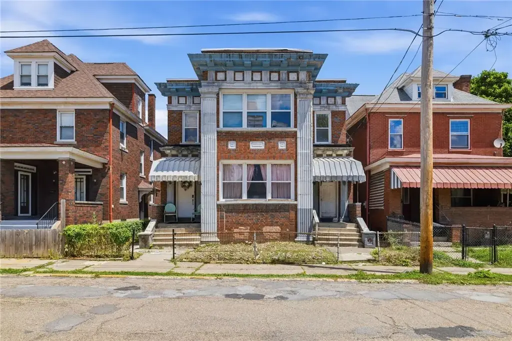 704 Russellwood Avenue , McKees Rocks