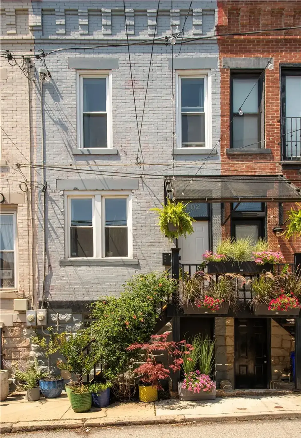 402 Alpine Avenue , Central North Side