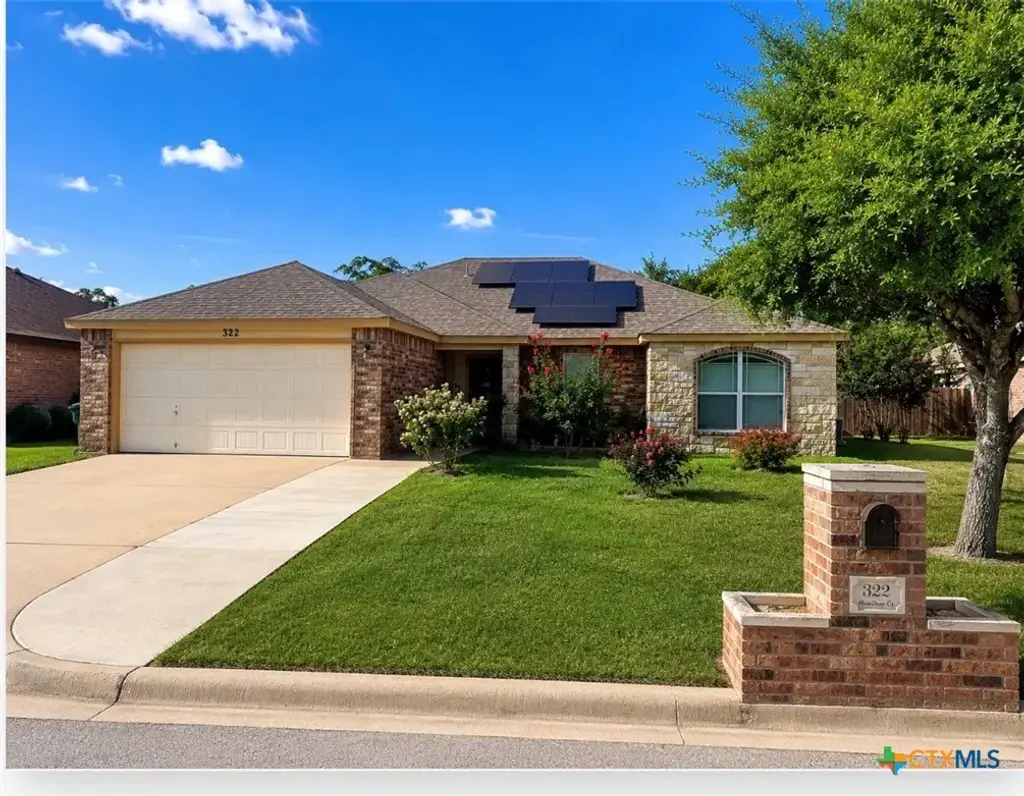 322 Hamilton Court, Belton