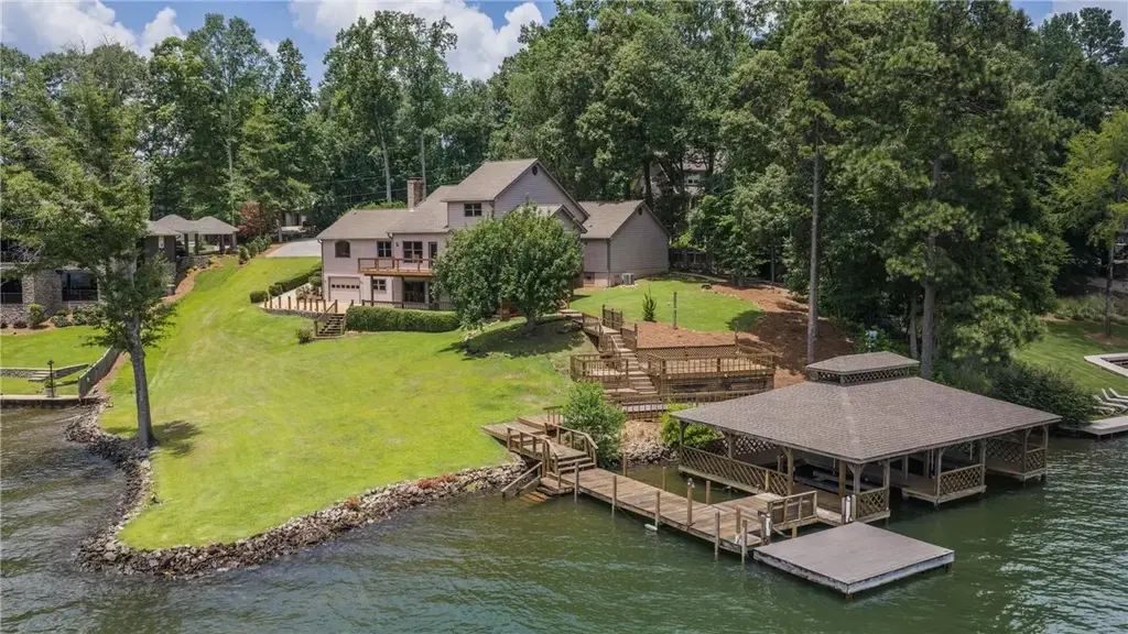 211 Tanglewood Ln, Dadeville