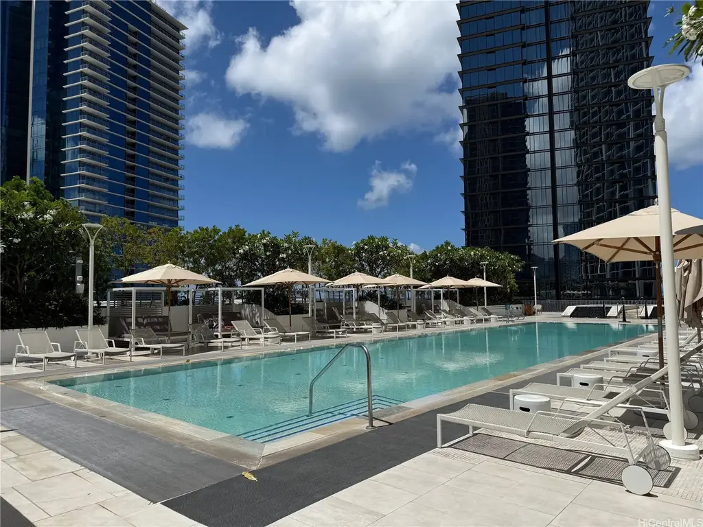 1000 Auahi Street # 503, Honolulu