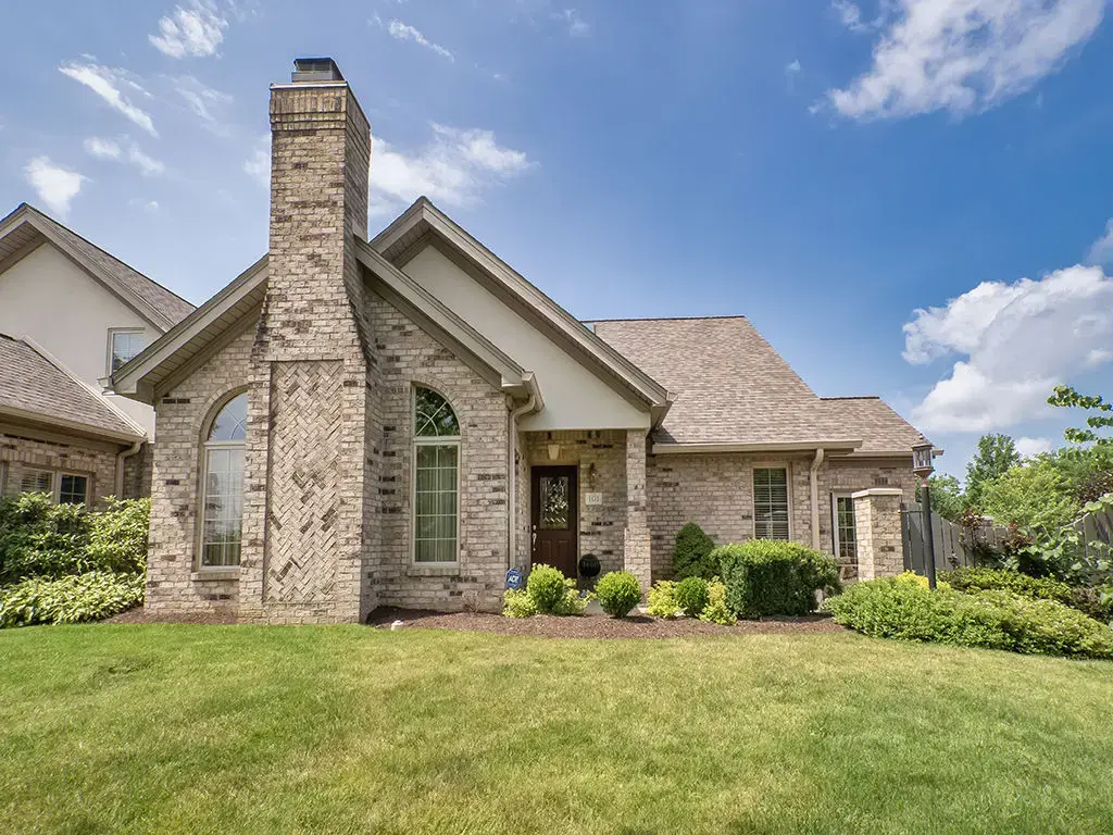 101 Cherry Hill Drive, Collier