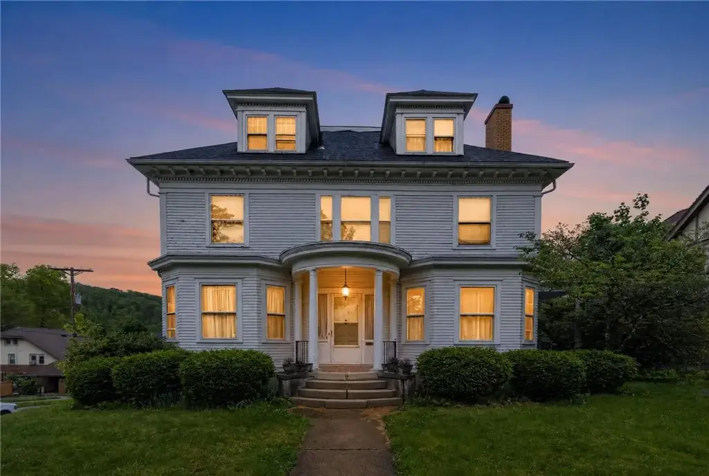516 3rd Street , Oil City