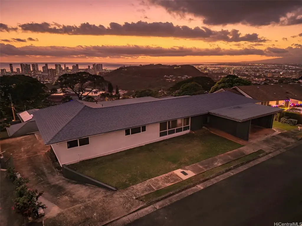 2641 Aaliamanu Place, Honolulu