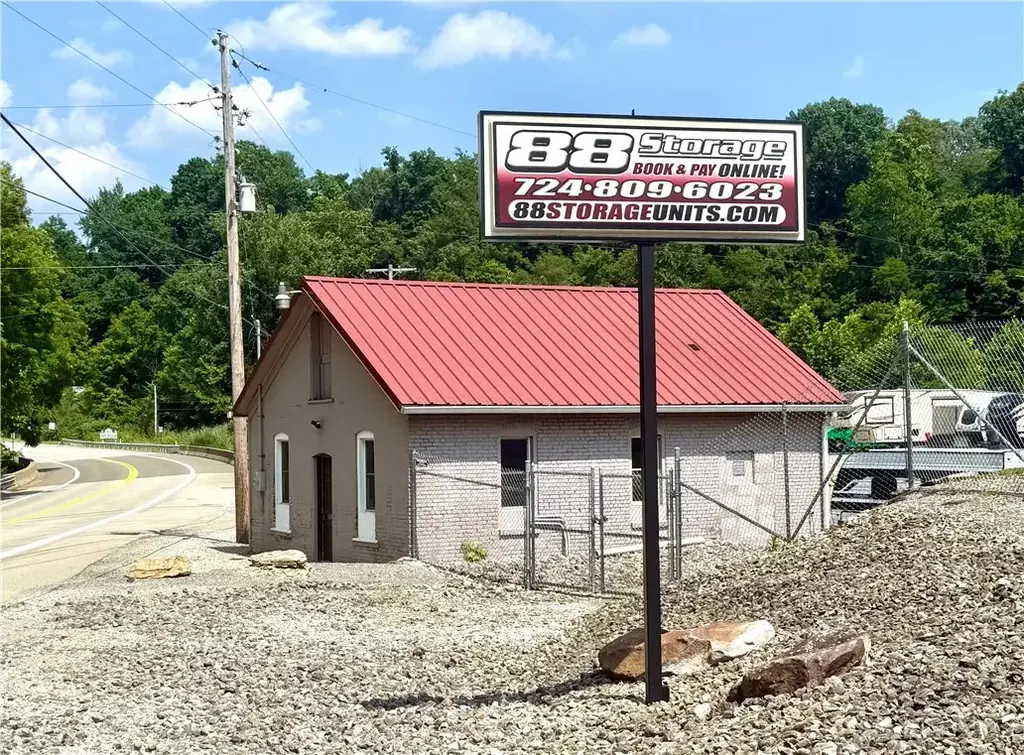 204 State Route 88, Carroll
