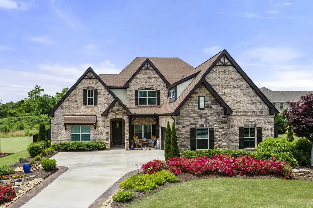 772 Monroe Dr, Auburn
