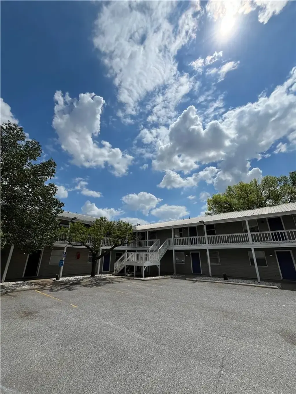 1701 N Lewis Avenue 8, Fayetteville