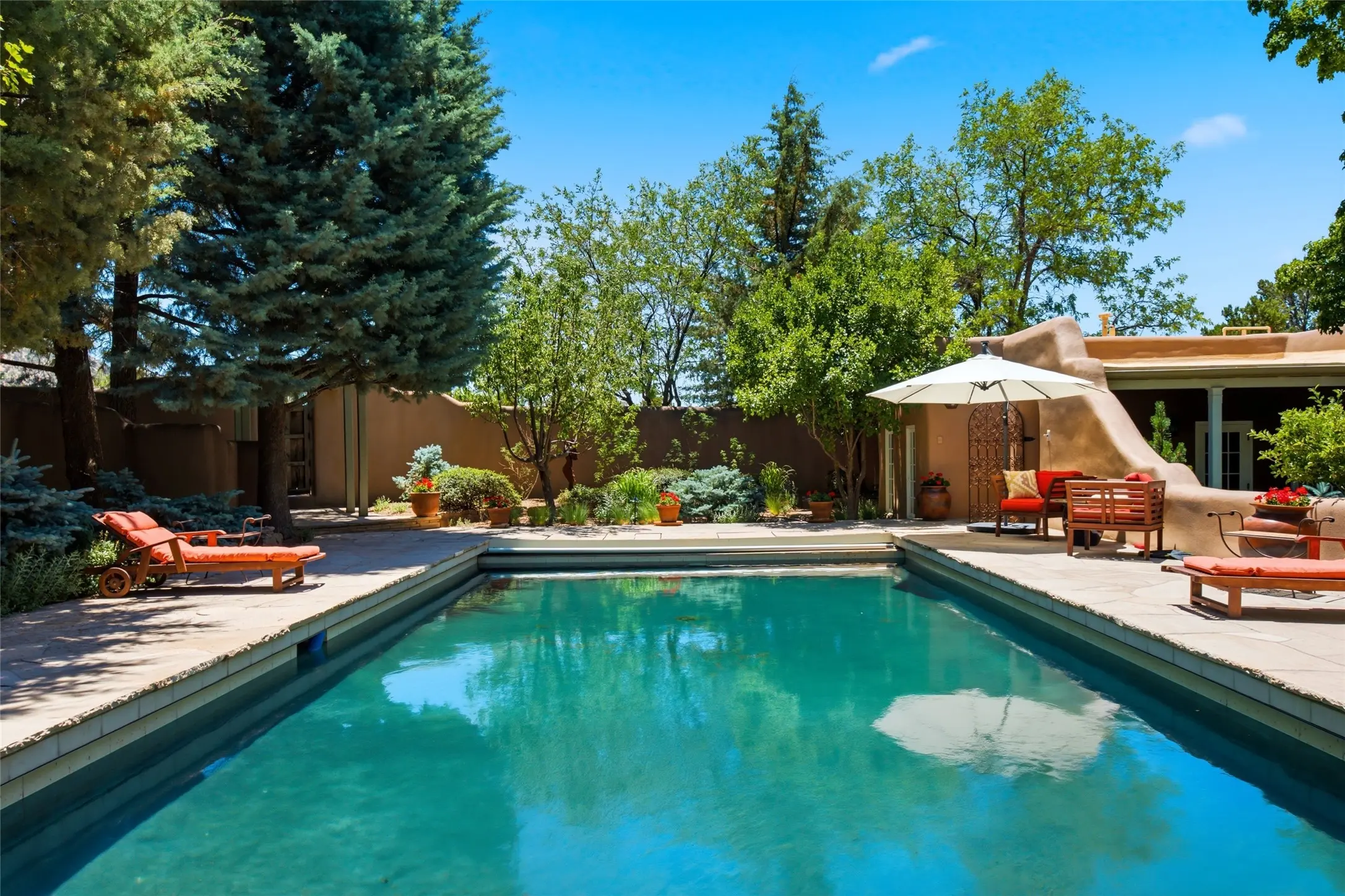 797 Camino Del Monte Sol, Santa Fe