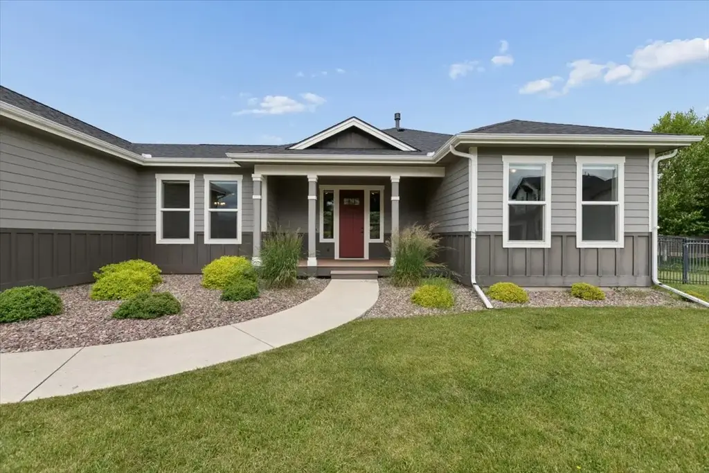 615 Mill Pond Place, Bigfork