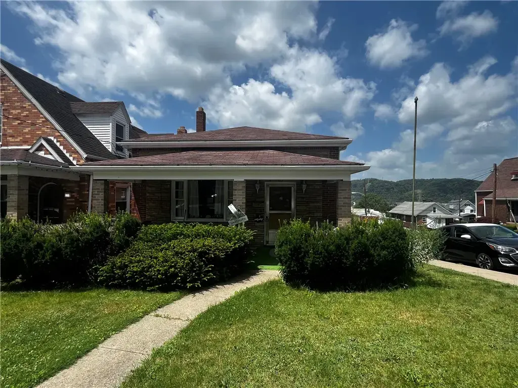 2031 Victoria Avenue , Arnold