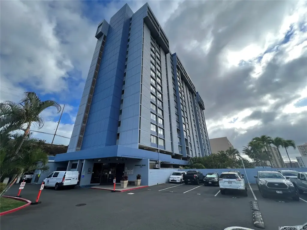 3045 Ala Napuaa Place # 310, Honolulu