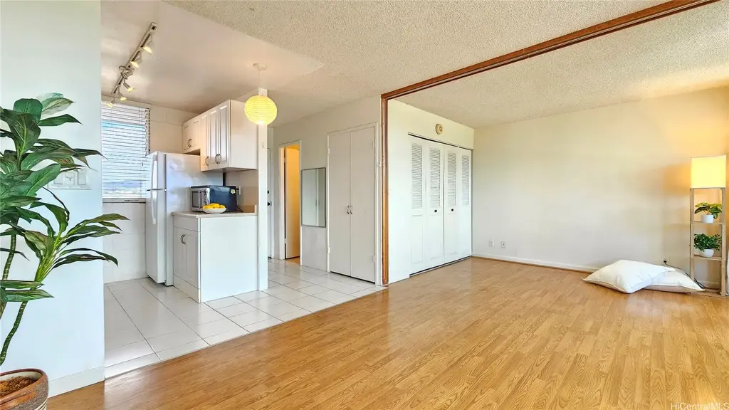 1025 Kalo Place # 1004, Honolulu