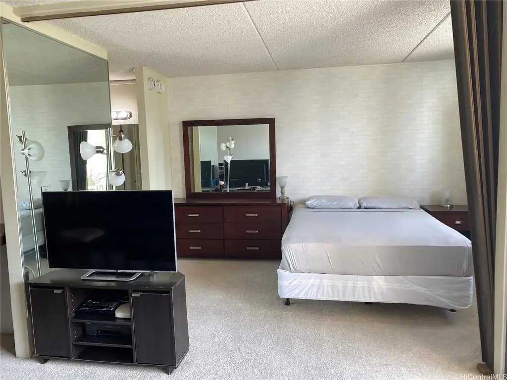 2240 Kuhio Avenue # 1007, Honolulu