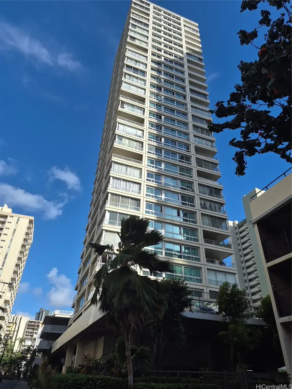 2421 Tusitala Street # 2102, Honolulu