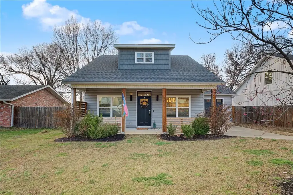 705 Dockery Lane, Fayetteville