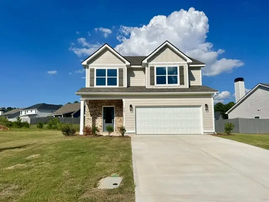 1017 Catherine Dr, Opelika