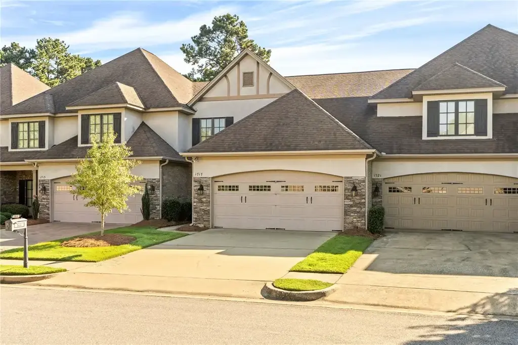 1717 Easton Ct, Auburn