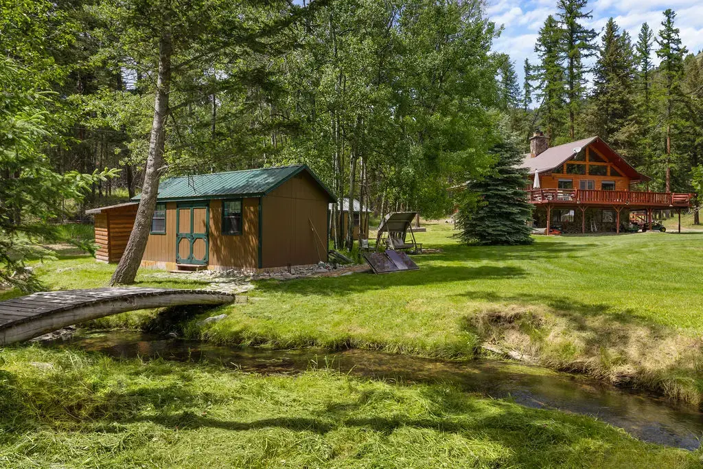1815 Emmons Canyon Road, Kila