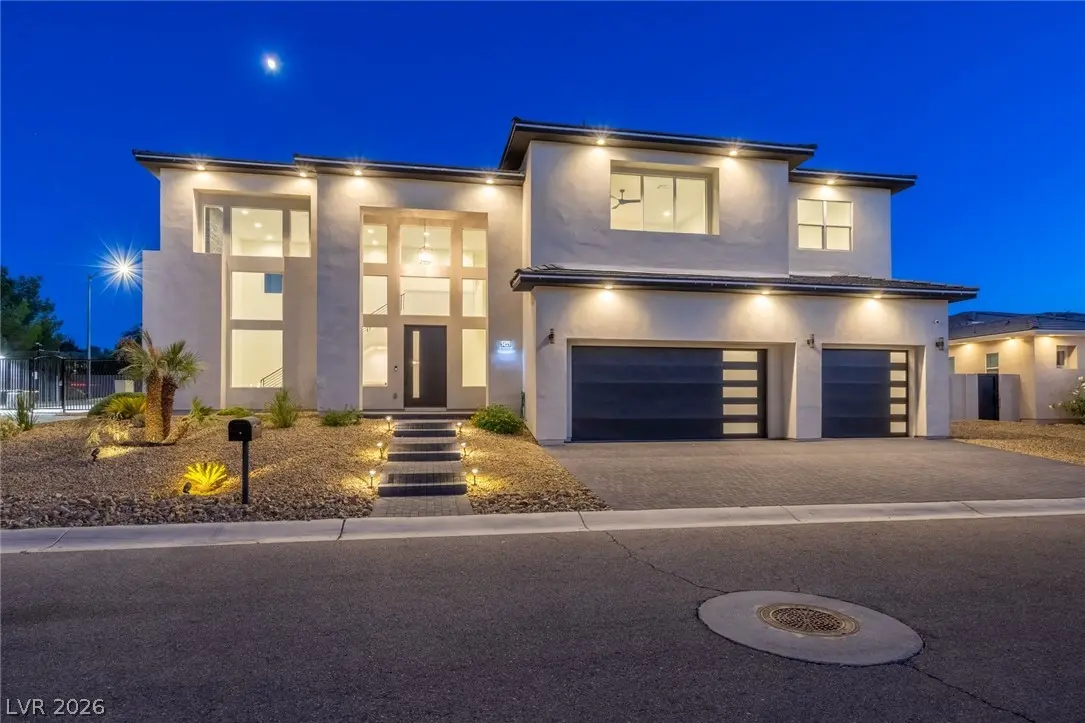 Photo of Listing #2796164