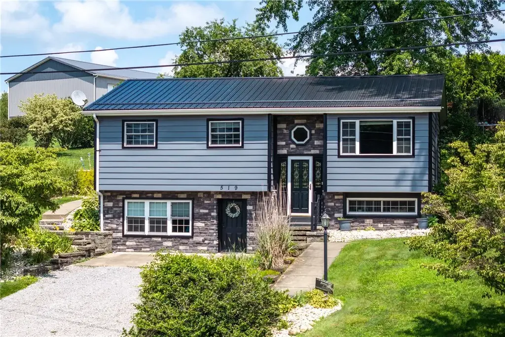 519 Gas Valley Road , Green
