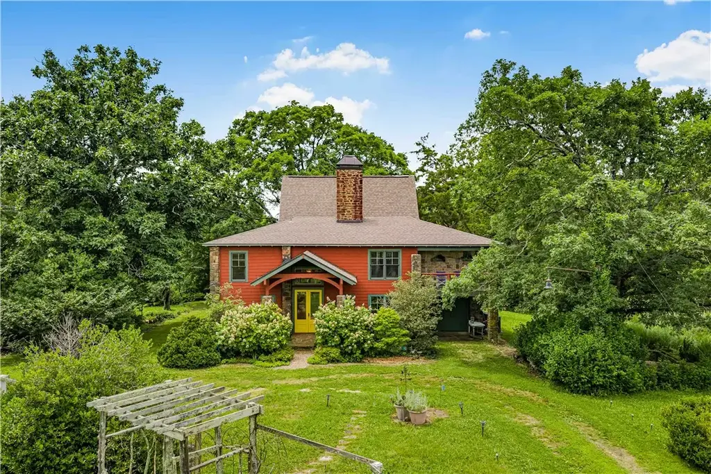 21701 Mount Gaylor Point, Winslow