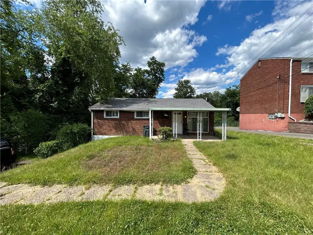 210 Erhardt Drive , Penn Hills