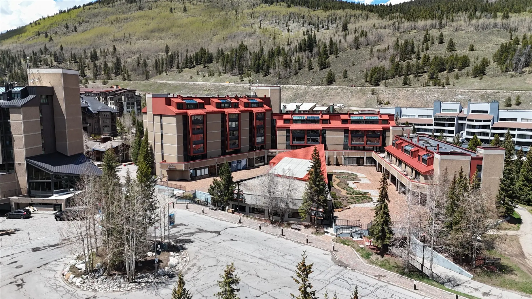 189 10 Mile Circle 349, Copper Mountain