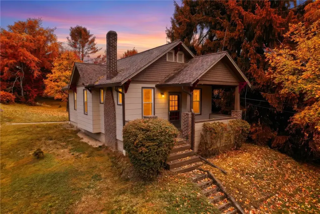 1320 Pleasant Hill Road , Marshall