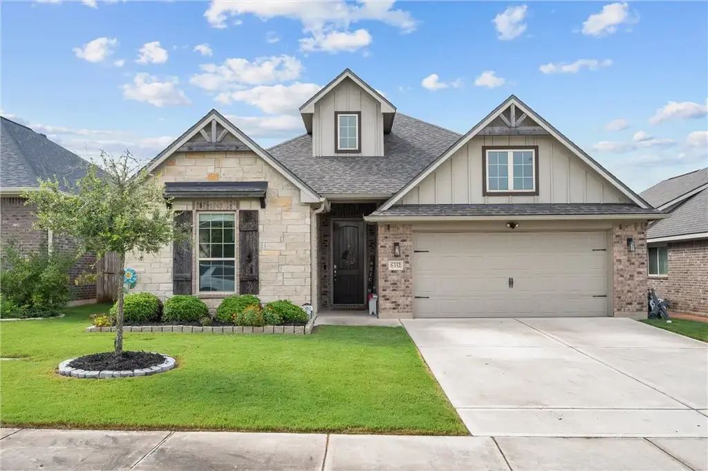 6332 Spartan Drive, College Station