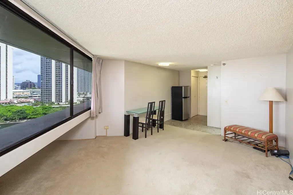 1700 Ala Moana Boulevard # 1402, Honolulu
