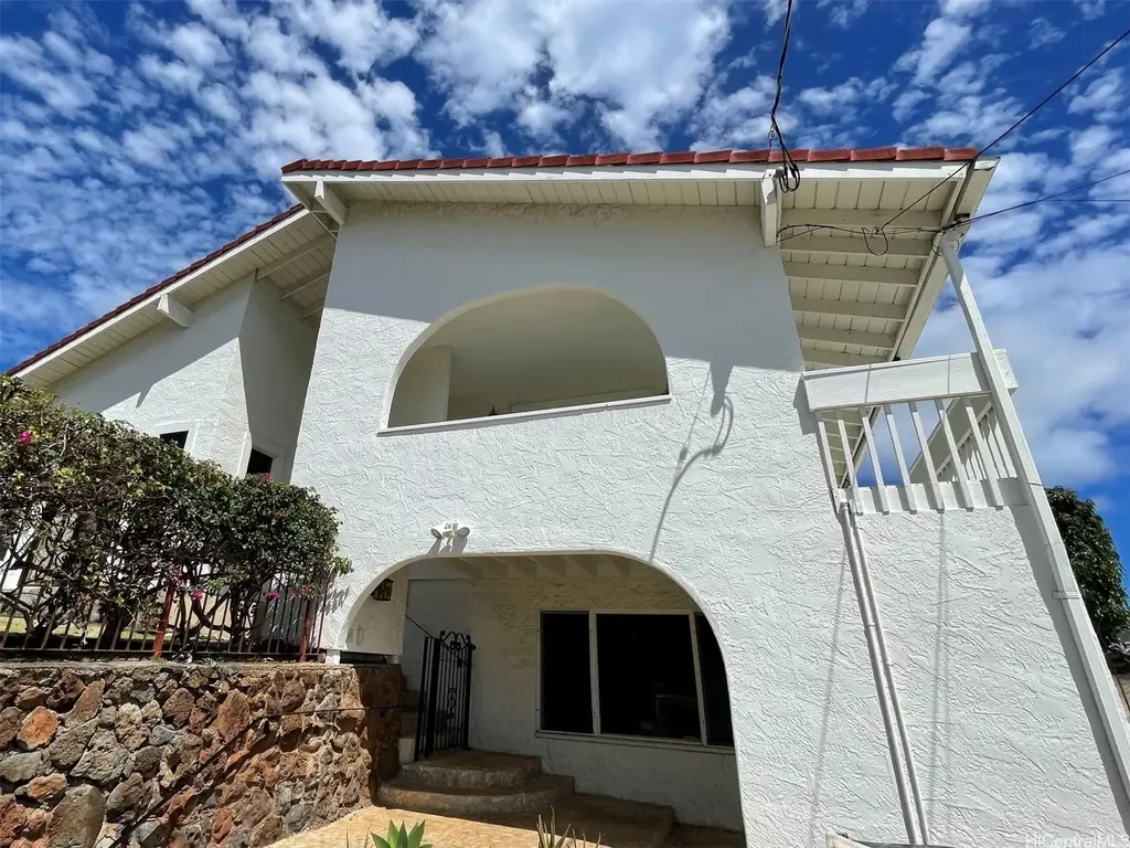 1499 Alencastre Street, Honolulu