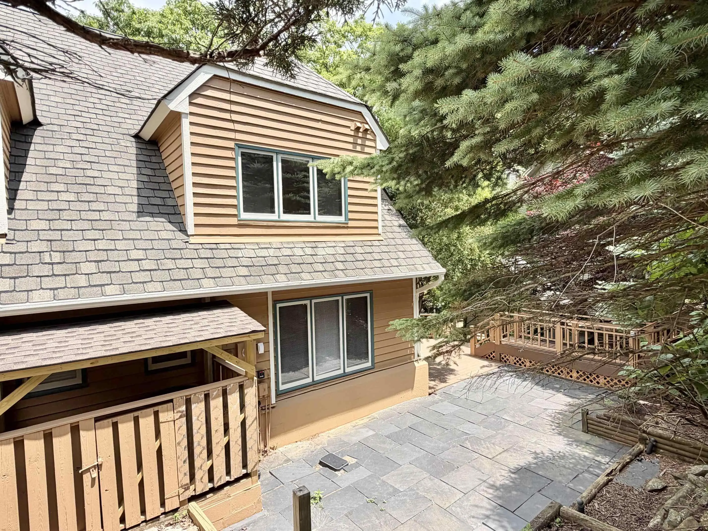 12 Ivy Glen Ln, Wintergreen Resort