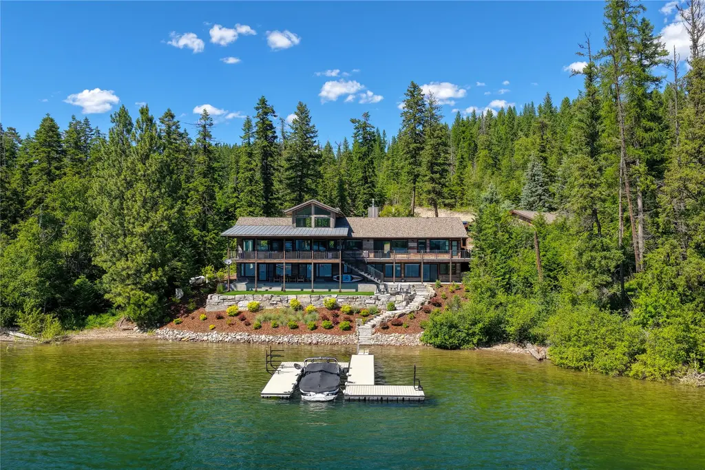 16415 Mt Highway 83, Bigfork