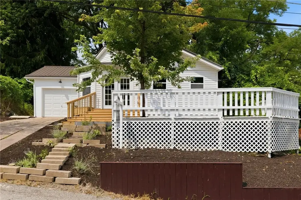 108 Lewis Drive , Penn Hills