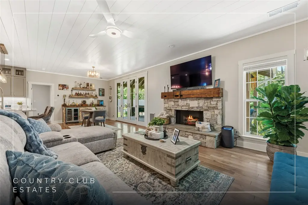 294 Needlepine Lane, Sapphire