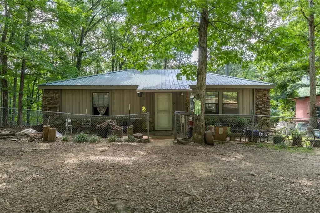 10619 Old Cabin Road, Winslow
