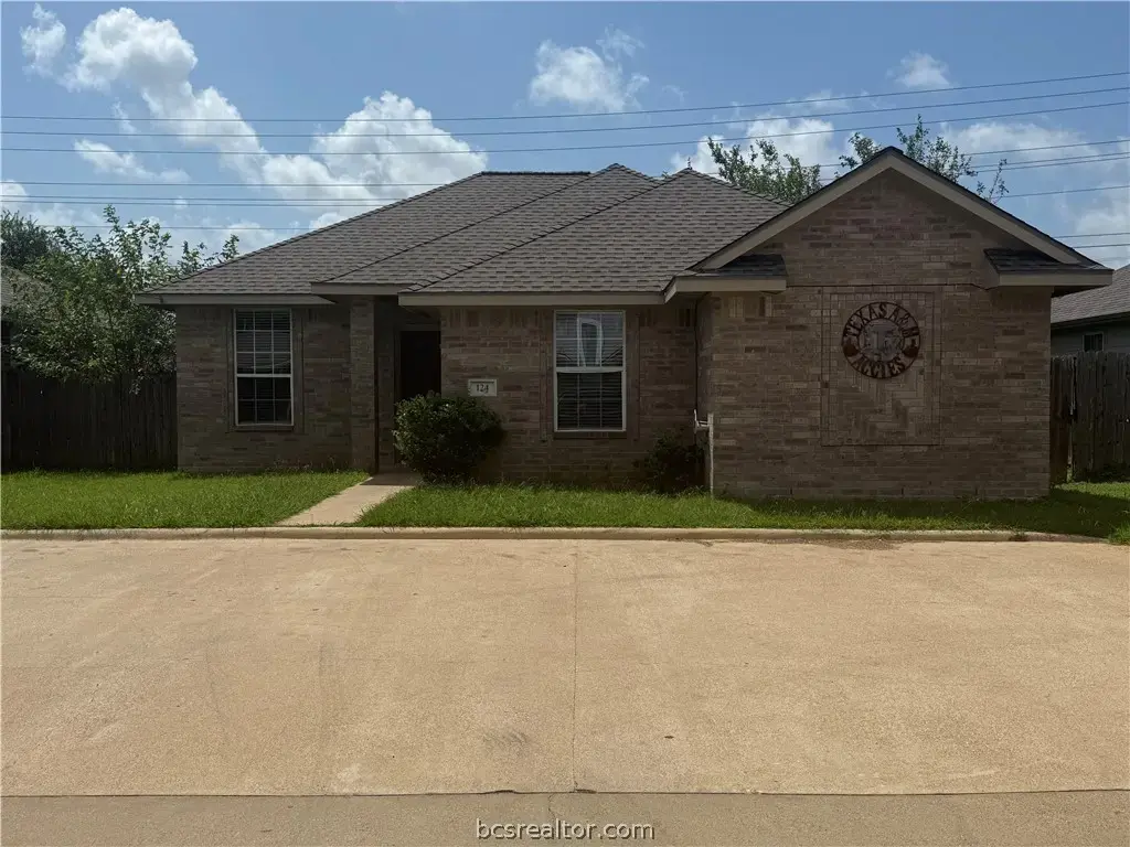 124 Sterling, College Station