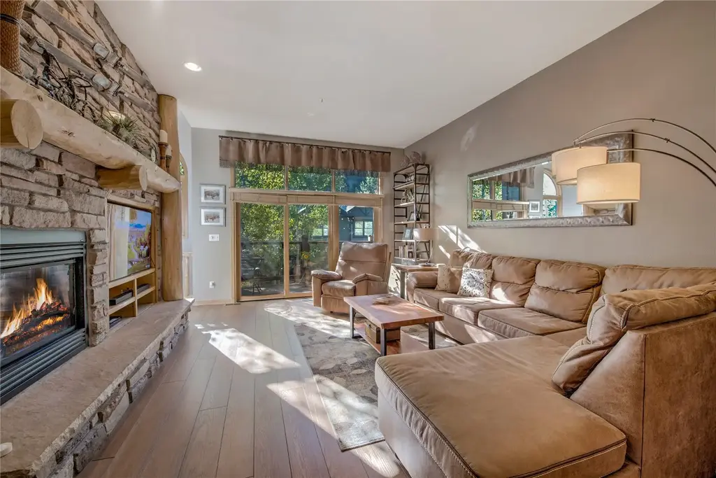 522 Northstar Drive 1950, Keystone