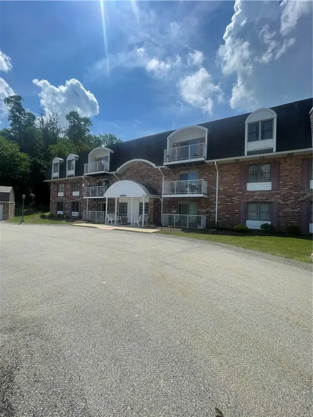 412 Clubhouse Drive , South Strabane