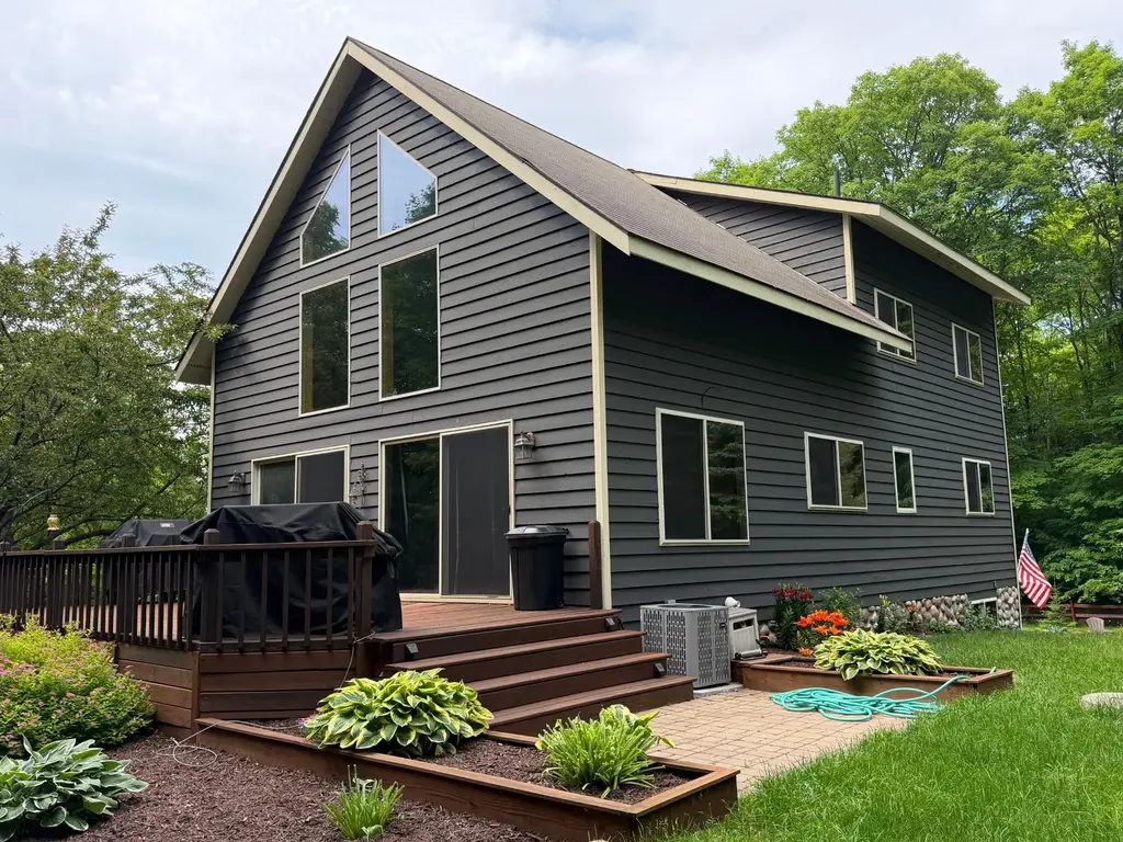 3559 Cth K E, Conover