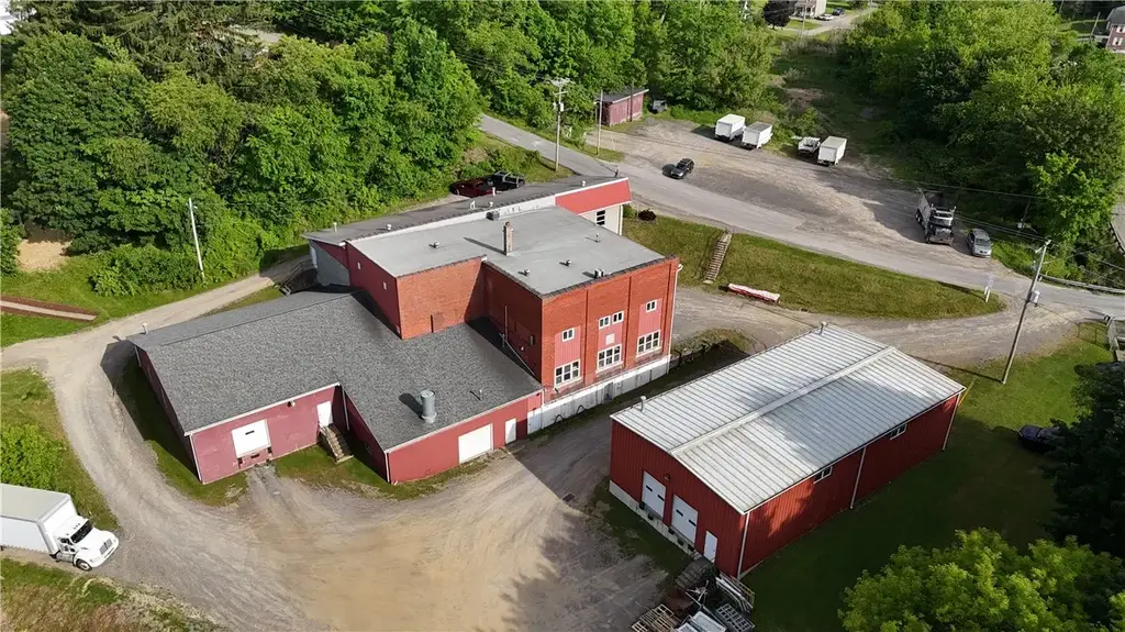 110 Gaskill Avenue , Punxsutawney Area School District